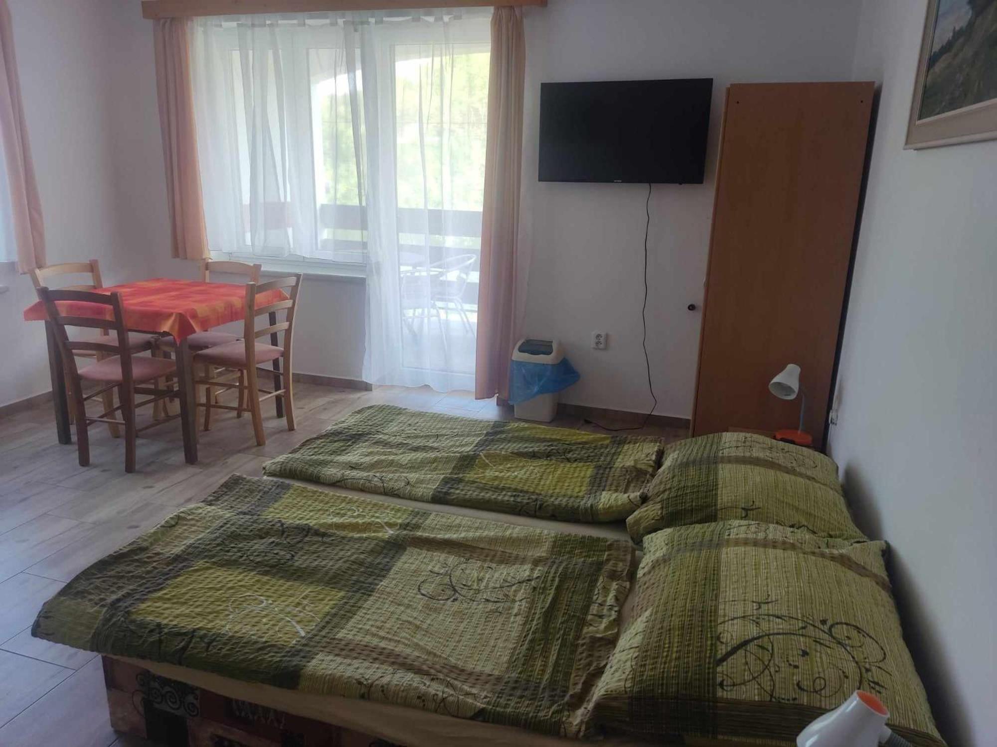 Ubytovani Pod Hradem Dobronice 111 Bagian luar foto